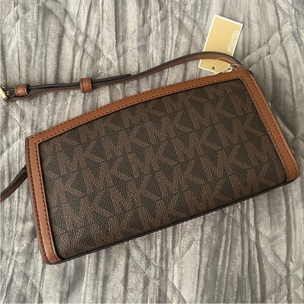 💋 Michael Kors Jet Set Crossbody - Picture 4 of 16